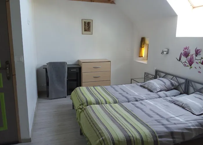 Au Garrine Konukevi Puybrun